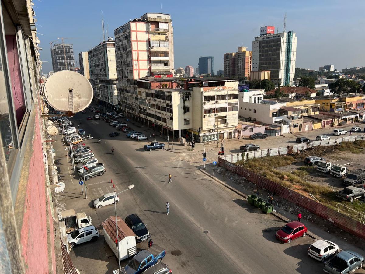 Africa Em Zona Comercial De Luanda Leilighet Eksteriør bilde